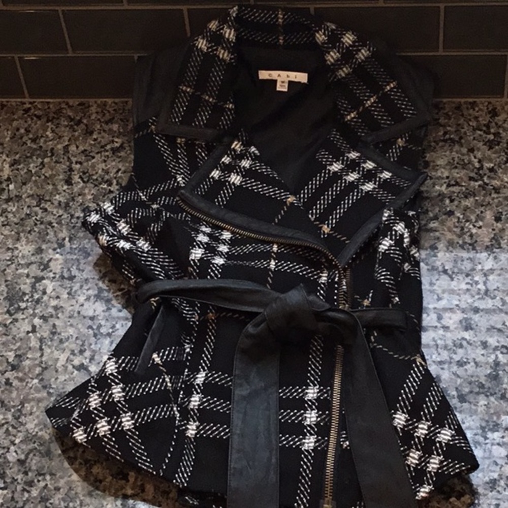 CAbi Plaid Grid Vest, Medium
